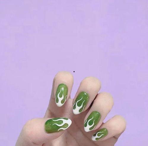 定制穿戴甲吃瓜,潮流新宠，吃瓜群众的时尚利器